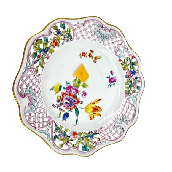 Herend Hungary 10" Reticulated Plate Hand Painted Floral #1856 Vintage Porcelain - Picture 7 of 13